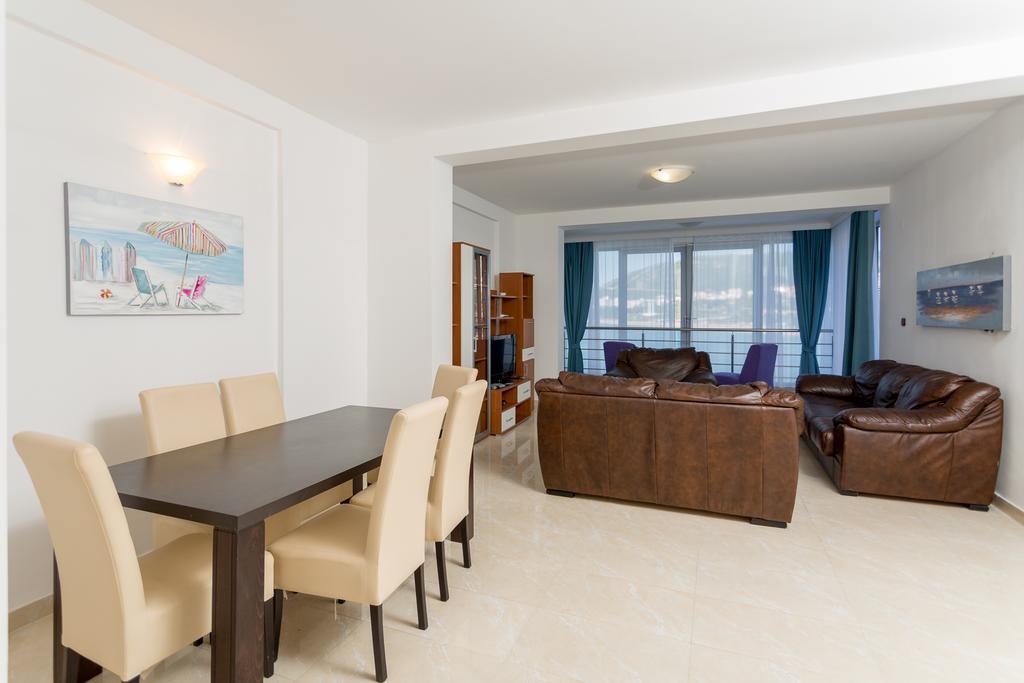 Adriatic Raf Apartments Budva Eksteriør billede