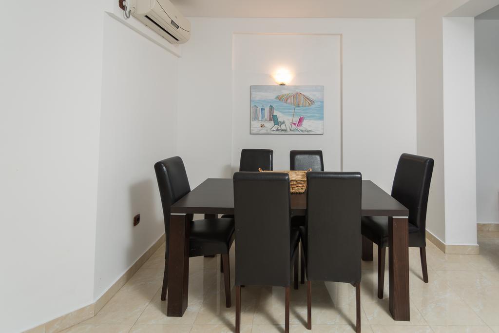 Adriatic Raf Apartments Budva Eksteriør billede